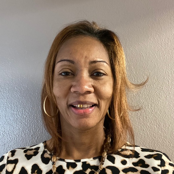 Meet your Posher, Lavern - Picture 1 of 1